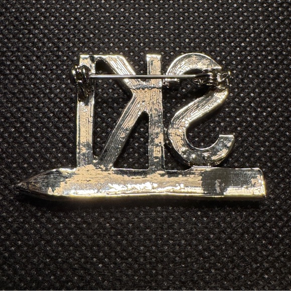 Crystal “SKI” Brooch/Pin - Picture 2 of 3